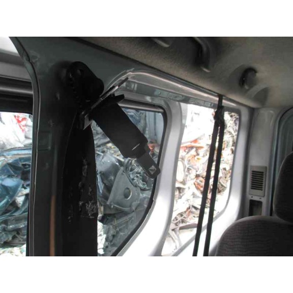 renault trafic combi (ab 4.01) del año 2004