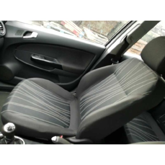 opel corsa d del año 2006