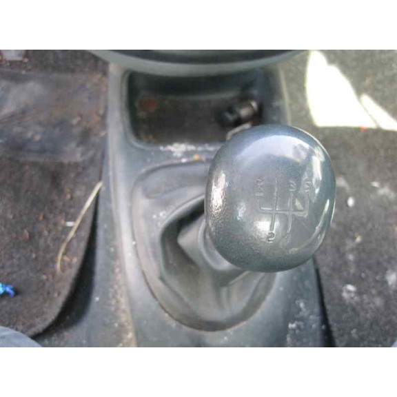 renault megane i berlina hatchback (ba0) del año 1998