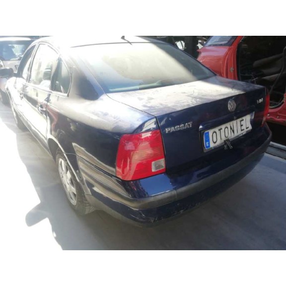 volkswagen passat berlina (3b2) del año 2000