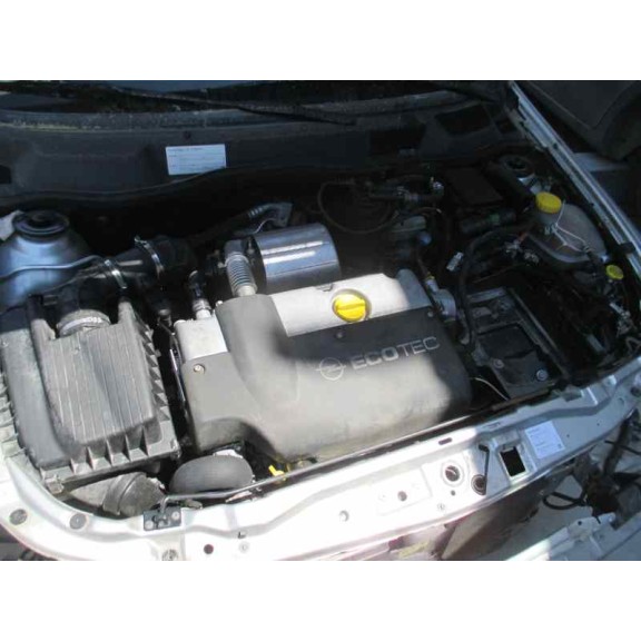 opel astra g berlina del año 1999