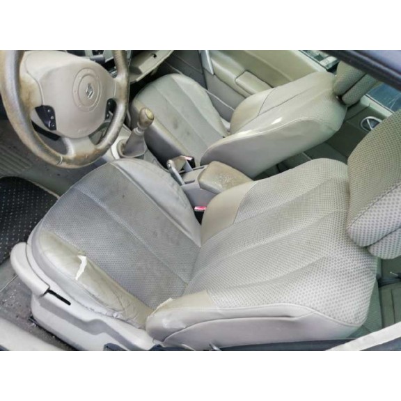 renault megane ii berlina 5p del año 2004