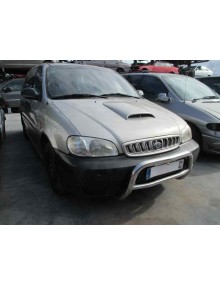 kia carnival del año 2001