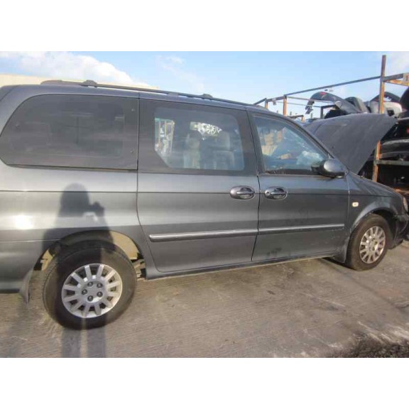 kia carnival ii del año 2002