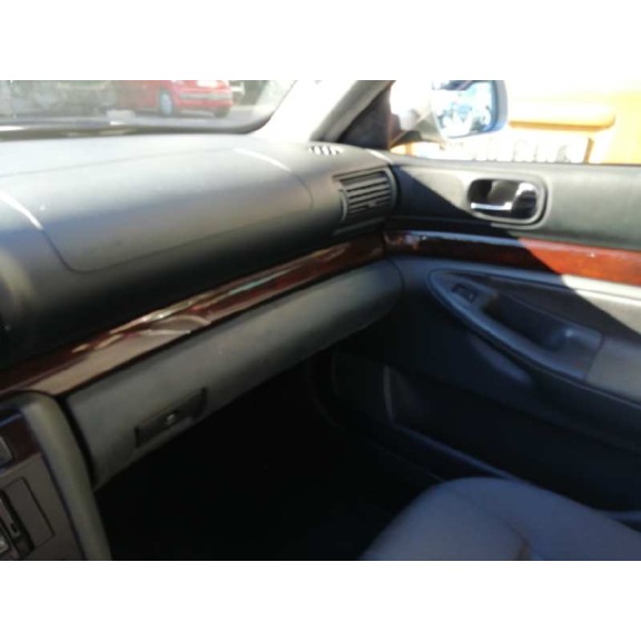 audi a4 berlina (b5) del año 1999