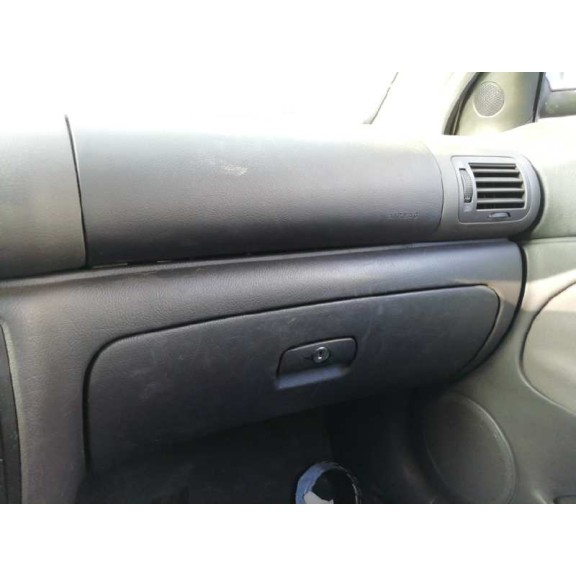 volkswagen passat berlina (3b3) del año 2004