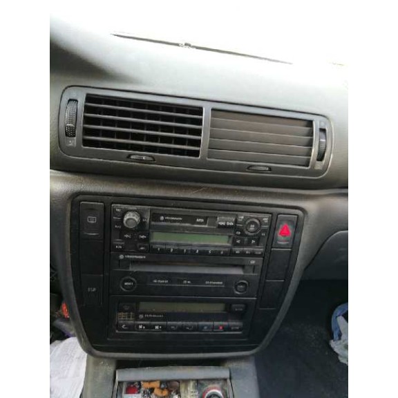 volkswagen passat berlina (3b3) del año 2004