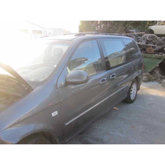 kia carnival ii del año 2002