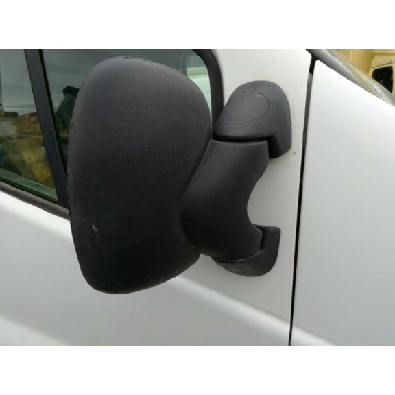 opel vivaro del año 2006