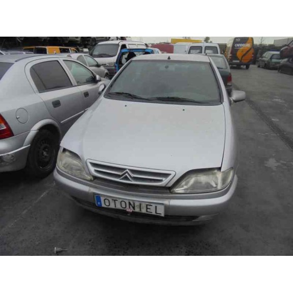 citroën xsara berlina del año 2000