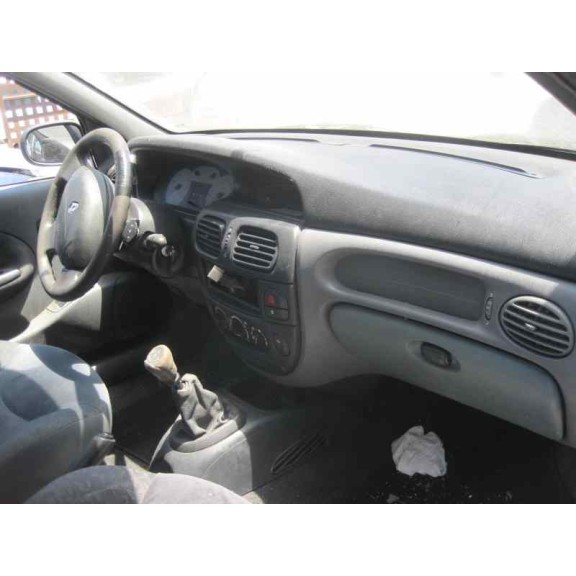 renault megane i coupe fase 2 (da..) del año 2000