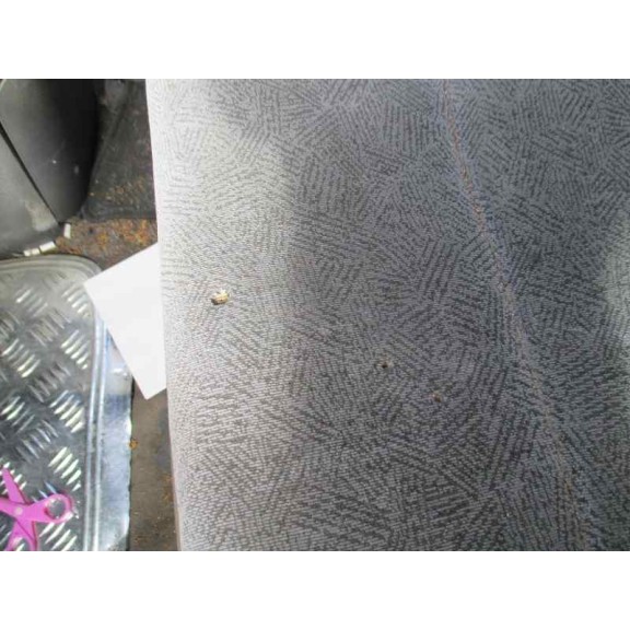 kia carnival del año 2001