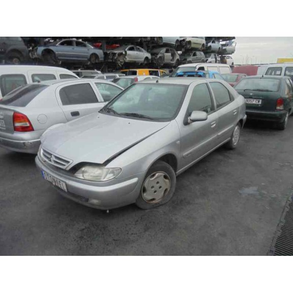 citroën xsara berlina del año 2000