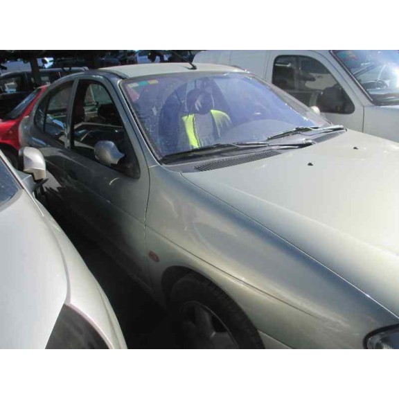 renault megane i fase 2 classic (la..) del año 2000