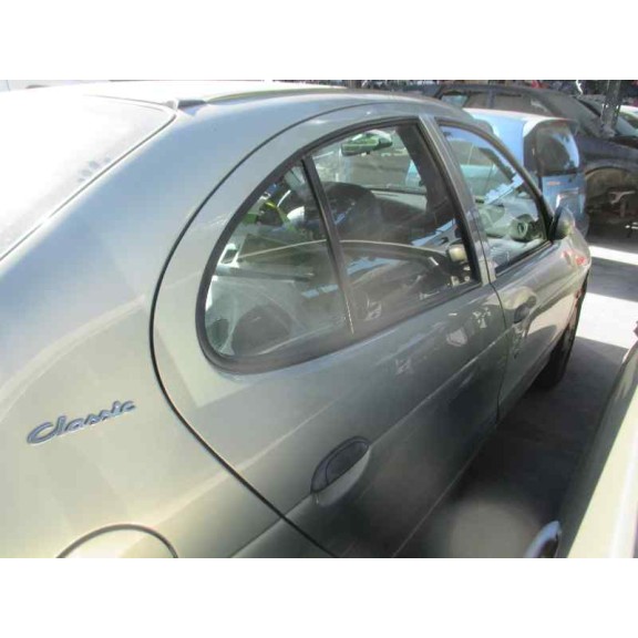 renault megane i fase 2 classic (la..) del año 2000