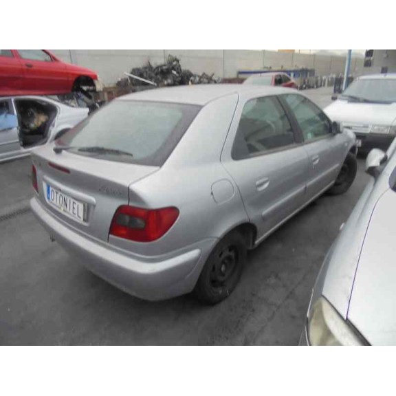 citroën xsara berlina del año 2000