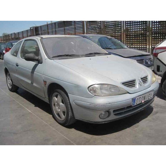 renault megane i coupe fase 2 (da..) del año 2000