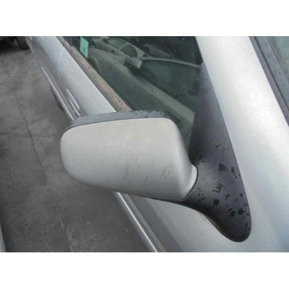 citroën xsara berlina del año 2000