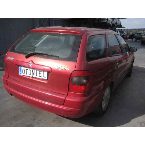 citroën xsara berlina del año 2001