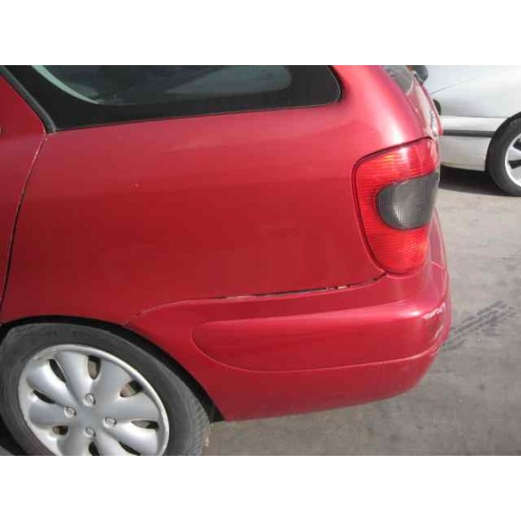 citroën xsara berlina del año 2001