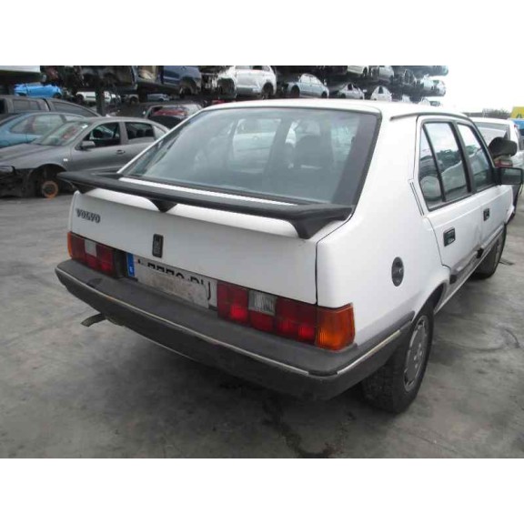 volvo serie 340 del año 1990