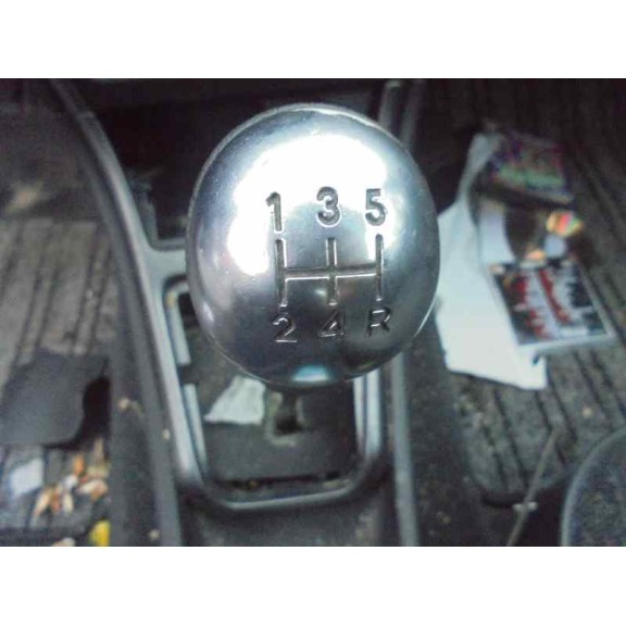 citroën xsara berlina del año 2000