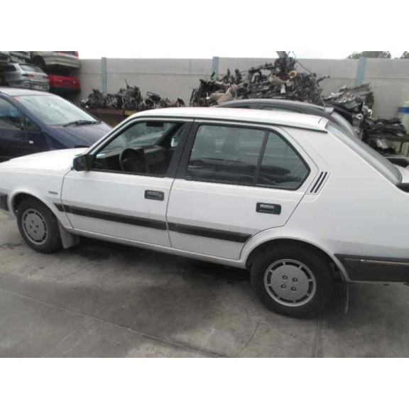 volvo serie 340 del año 1990