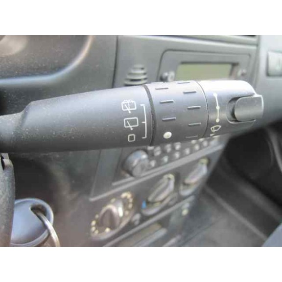 citroën xsara berlina del año 2001