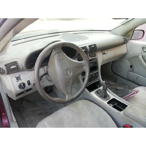 mercedes-benz clase c (w203) sportcoupe del año 2003