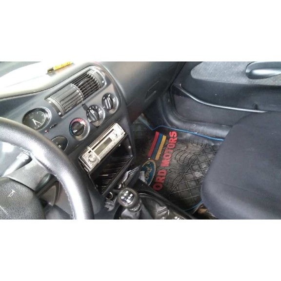 ford escort berlina/turnier del año 1997