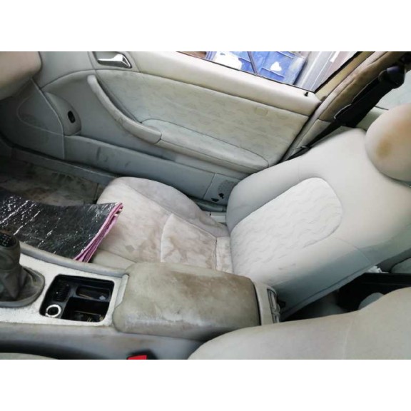 mercedes-benz clase c (w203) sportcoupe del año 2003