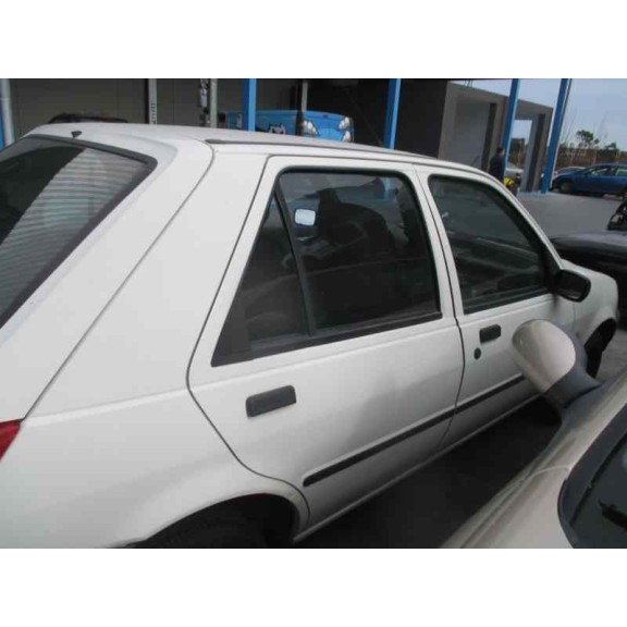 ford fiesta berl./courier del año 1996