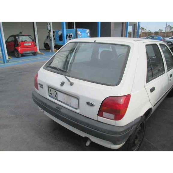 ford fiesta berl./courier del año 1996