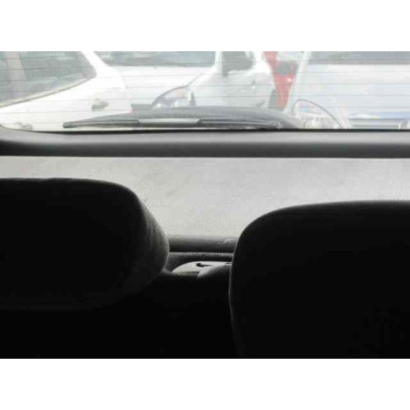 citroën xsara berlina del año 2001