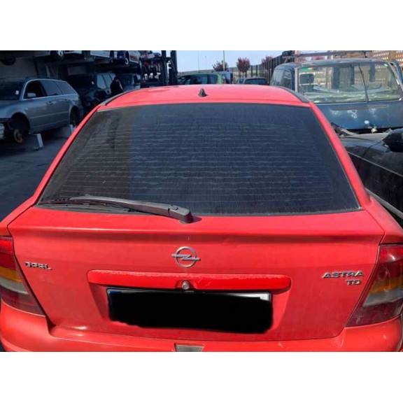 opel astra g berlina del año 1999