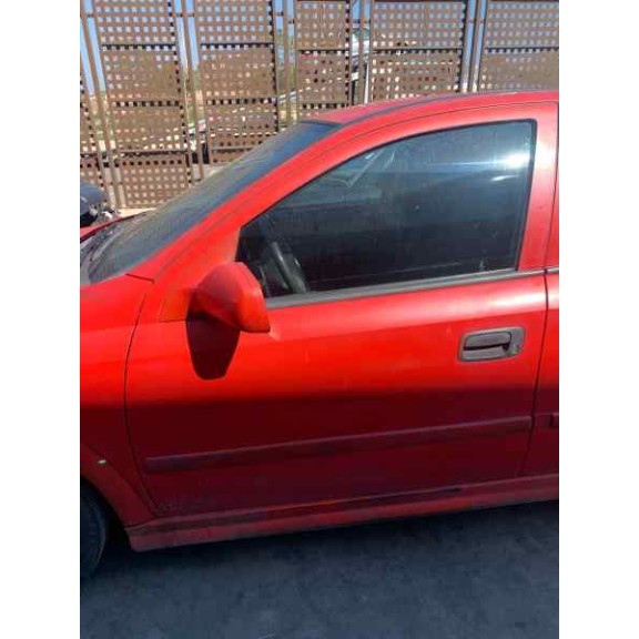 opel astra g berlina del año 1999