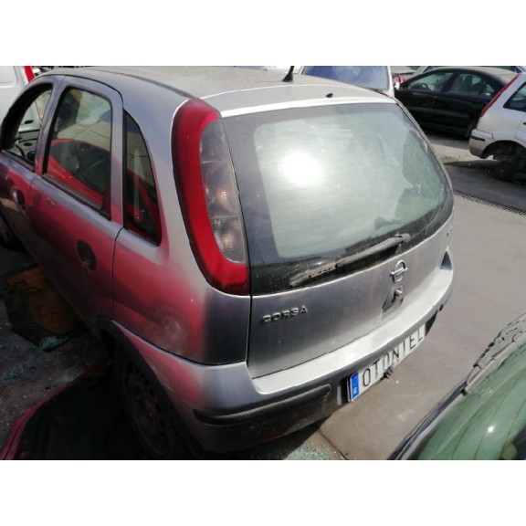 opel corsa c del año 2004