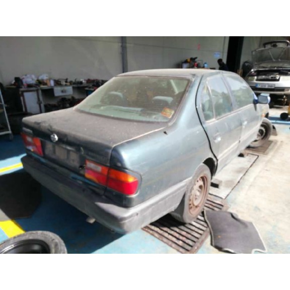 nissan primera berl./familiar (p10/w10) del año 1994