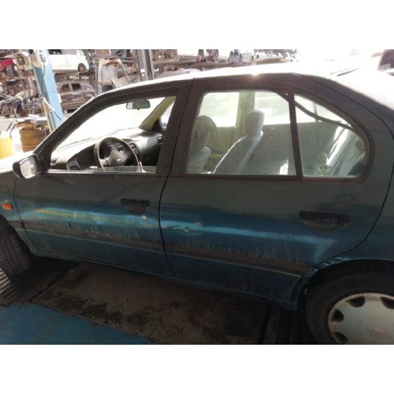 nissan primera berl./familiar (p10/w10) del año 1994