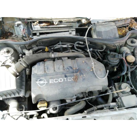 opel corsa c del año 2004