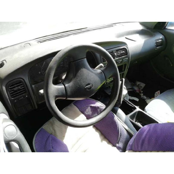 nissan primera berl./familiar (p10/w10) del año 1994