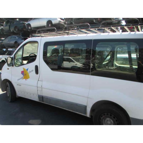 renault trafic combi (ab 4.01) del año 2004