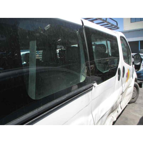 renault trafic combi (ab 4.01) del año 2004