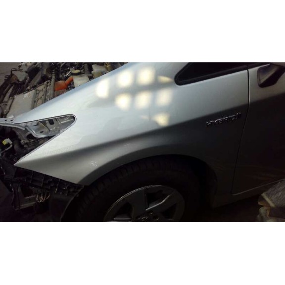 toyota prius (nhw30) del año 2012