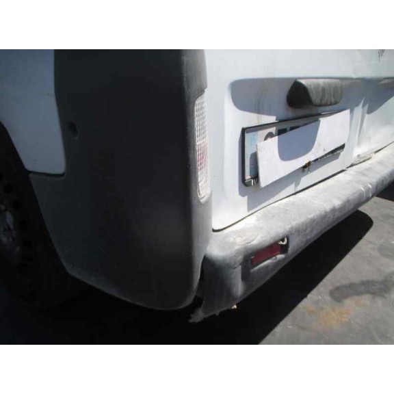 renault trafic combi (ab 4.01) del año 2004