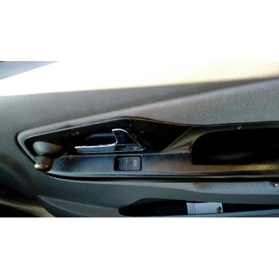 seat ibiza (6k1) del año 2000