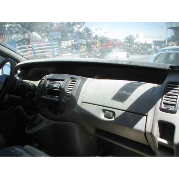 renault trafic combi (ab 4.01) del año 2004