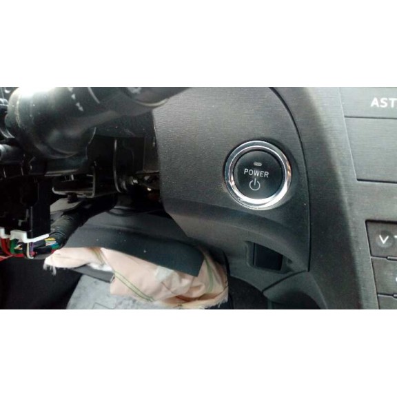 toyota prius (nhw30) del año 2012