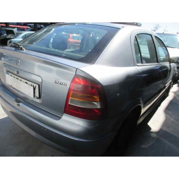 opel astra g berlina del año 2003