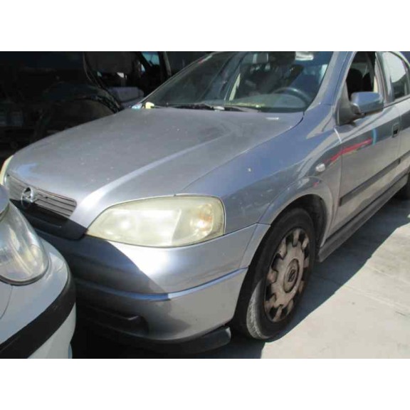 opel astra g berlina del año 2003
